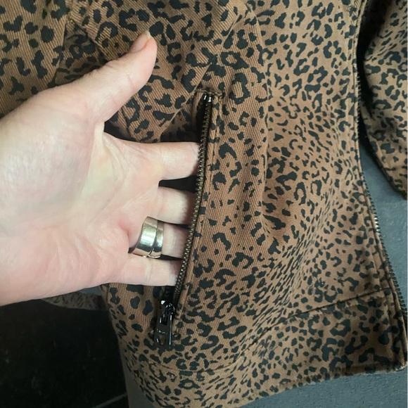 Vigoss pattern zip up jacket - Picture 2 of 4